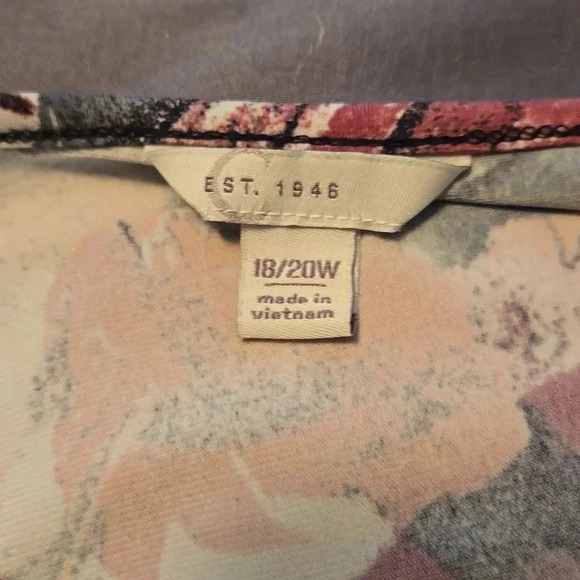 Cato Blouse - Picture 3 of 4